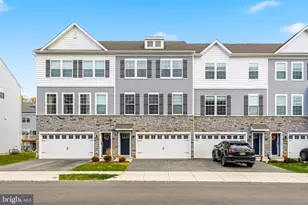 22 Cardinal Wy, Mount Laurel, NJ 08054 - Photo 1