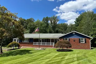 166 Larrison Rd, Wrightstown, NJ 08562 - Photo 2