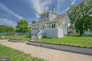 15 S Walnut Ave, Maple Shade, NJ 08052 - Photo 1