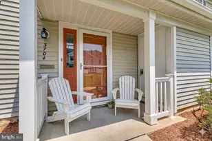 3704 Fenwick Ln, Mount Laurel, NJ 08054 - Photo 2