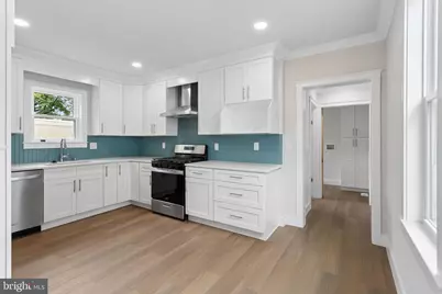 423 W Broad Street, Palmyra, NJ 08065 - Photo 18