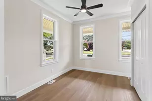 423 W Broad St, Palmyra, NJ 08065 - Photo 14