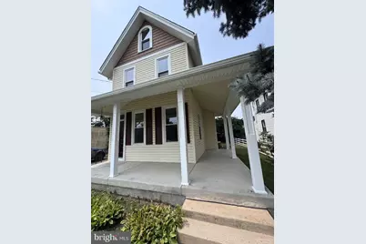 423 W Broad Street, Palmyra, NJ 08065 - Photo 2
