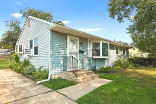 19 Estate Rd, Lumberton, NJ 08048 - Photo 2