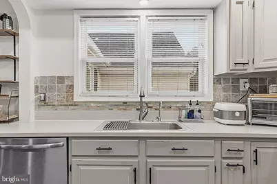 147 Mott Avenue, Burlington, NJ 08016 - Photo 6