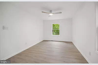1 Dickson Drive, Medford, NJ 08055 - Photo 32