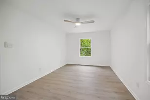 1 Dickson Dr, Medford, NJ 08055 - Photo 32