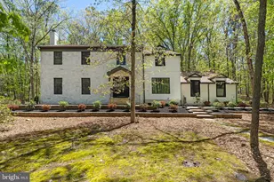 1 Dickson Dr, Medford, NJ 08055 - Photo 4