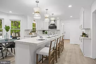 1 Dickson Dr, Medford, NJ 08055 - Photo 4