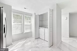 34 Dorchester Cir, Marlton, NJ 08053 - Photo 10