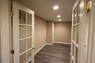 10 Wesley Ln, Burlington, NJ 08016 - Photo 20