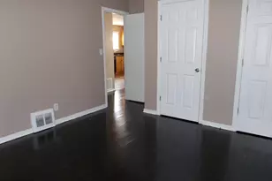 203 Blue Jay Ln, Mount Holly, NJ 08060 - Photo 2