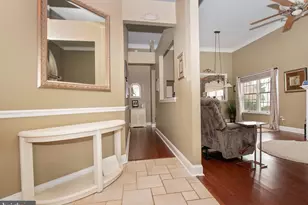 60 E Cottage Ln E, Mansfield Township, NJ 08022 - Photo 2