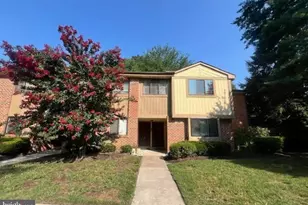 106 Cypress Point Circle, Mount Laurel, NJ 08054 - Photo 2
