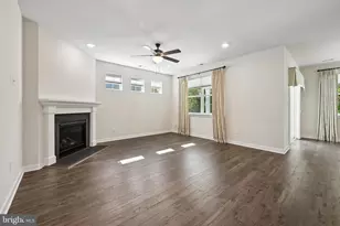 235 Congressional Ct, Moorestown, NJ 08057 - Photo 4