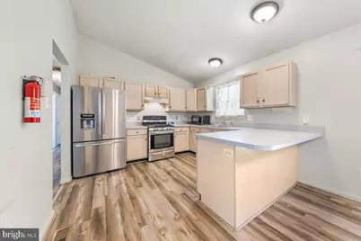 302 Cheyenne Trail, Browns Mills, NJ 08015 - Photo 2
