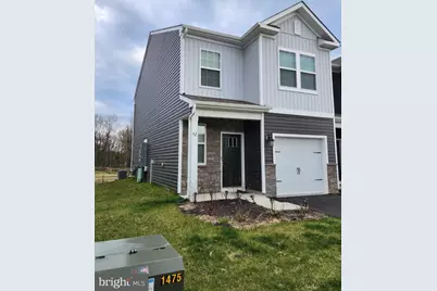 92 Peregrine Way, Burlington, NJ 08016 - Photo 2