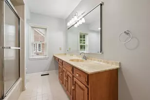 142 Foxwood Dr, Moorestown, NJ 08057 - Photo 38