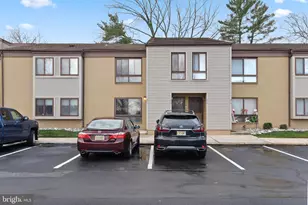 211 James Ct, Marlton, NJ 08053 - Photo 2