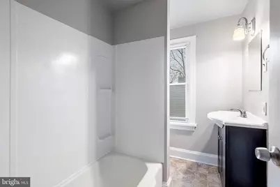 243 Conover Street #2, Burlington, NJ 08016 - Photo 8