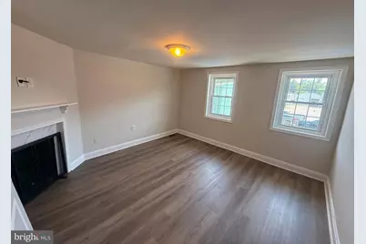 27 Church Street, Mount Holly, NJ 08060 - Photo 6