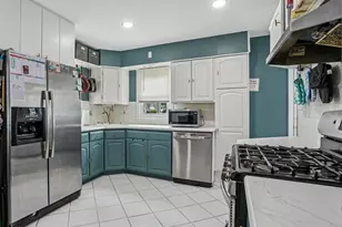 150 Hawthorne Dr, Mount Holly, NJ 08060 - Photo 10