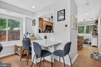 301 Barton Run Boulevard, Marlton, NJ 08053 - Photo 8