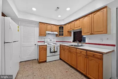 325 Carleton Lane, Mount Laurel, NJ 08054 - Photo 6