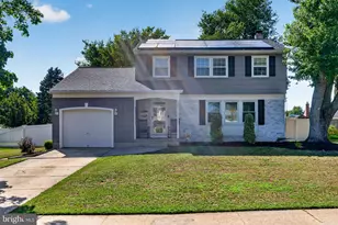 122 Woodbridge Rd, Marlton, NJ 08053 - Photo 1