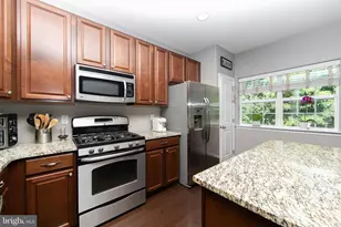 7 Lani Ln, Marlton, NJ 08053 - Photo 12