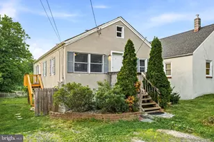 4 Creekview Ave, Bordentown, NJ 08620 - Photo 8