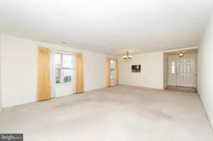 7 Fairfax Dr, Mount Laurel, NJ 08054 - Photo 10