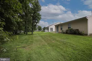 7 Fairfax Dr, Mount Laurel, NJ 08054 - Photo 34