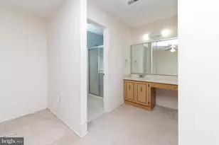7 Fairfax Dr, Mount Laurel, NJ 08054 - Photo 20