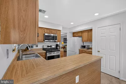 46 Manchester Road, Mount Holly, NJ 08060 - Photo 16