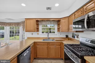 46 Manchester Rd, Mount Holly, NJ 08060 - Photo 14