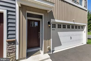 2 Naples Ln, Mount Laurel, NJ 08054 - Photo 4