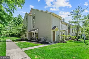 251 Everly Ct, Mount Laurel, NJ 08054 - Photo 2