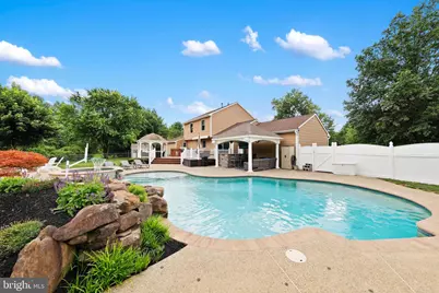 4 Castle Court, Bordentown, NJ 08620 - Photo 1