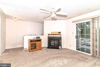 186-B Collin Court, Mount Laurel, NJ 08054 - Photo 4