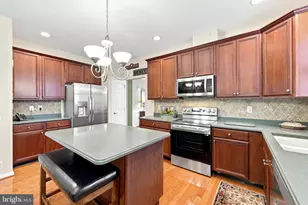166 Glengarry Ln, Hainesport, NJ 08036 - Photo 18