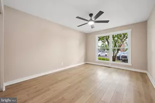 275 Green St, Edgewater Park, NJ 08010 - Photo 8