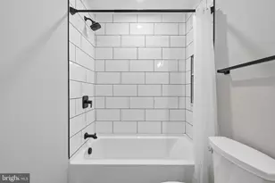 275 Green St, Edgewater Park, NJ 08010 - Photo 6