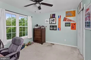 250 Birch Hollow Dr, Bordentown, NJ 08505 - Photo 18