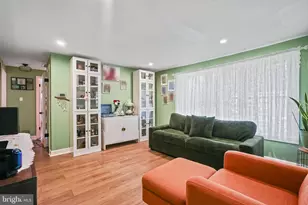 18 Oaklanding Rd, Lumberton, NJ 08048 - Photo 4