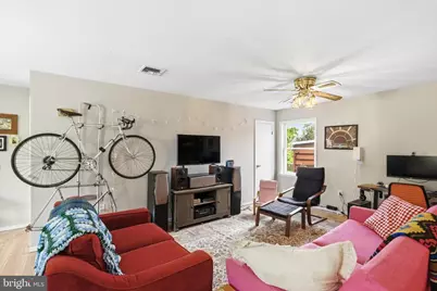 353 Farnsworth Avenue, Bordentown, NJ 08505 - Photo 24