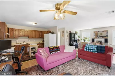 353 Farnsworth Avenue, Bordentown, NJ 08505 - Photo 20