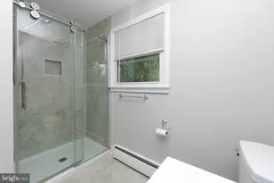 37 Woodbine Ave, Maple Shade, NJ 08052 - Photo 32
