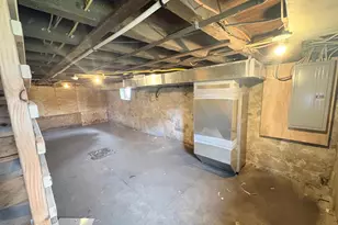 825 W 3rd St, Florence, NJ 08518 - Photo 20