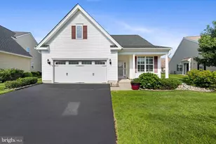10 Montclaire Rd, Medford, NJ 08055 - Photo 2